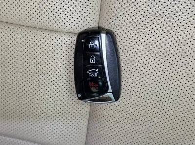 Hyundai Genesis 2014, 141400 км, за 8192.93 USD - фото 18