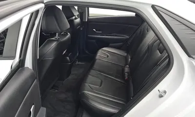 Hyundai Avante 2021, 108764 км, за 7214.13 USD - фото 11