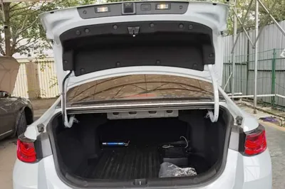 Geely Auto Emgrand L HiP