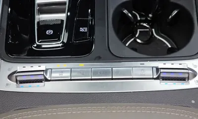 Kia Canival 2026, 6476 км, за 33811.09 USD - фото 31