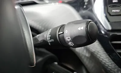 Peugeot 2008 2015, 88271 км, за 2953.92 USD - фото 17