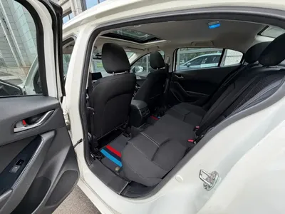 Mazda 3 Axela 2017, 110000 км, за 5252.81 USD - фото 9