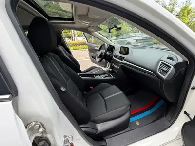 Mazda 3 Axela 2017, 110000 км, за 5252.81 USD - фото 12