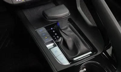 Hyundai Avante 2023, 24260 км, за 13135.12 USD - фото 9