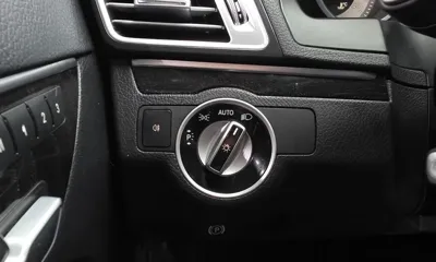 Mercedes-Benz E-Class 2016, 85269 км, за 8469.06 USD - фото 18