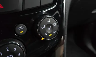 ChevroletGMDaewoo Trax 2019, 170262 км, за 4135.49 USD - фото 19
