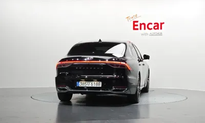 Hyundai Grandeur 2022, 35981 км, за 17178.72 USD