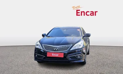 Hyundai Grandeur 2015, 128667 км, за 4553.74 USD