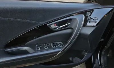 Hyundai Grandeur 2015, 128667 км, за 4550.48 USD - фото 17
