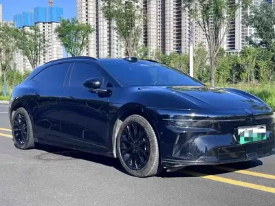 Zeekr 极氪007GT 2025, 40000 км, за 21246 USD