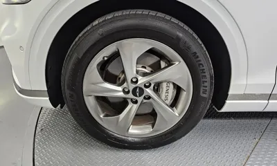 Genesis GV70 2025, 18630 км, за 34388.6 USD
