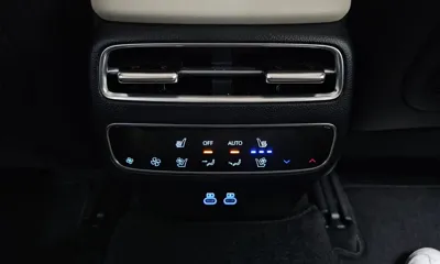 Genesis GV70 2025, 18630 км, за 34388.6 USD - фото 20