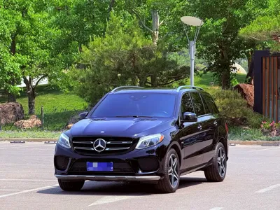 Mercedes-Benz GLE AMG 2017, 160000 км, за 27662.79 USD