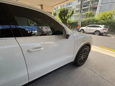 Porsche Cayenne · 2021 год