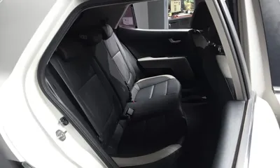 Kia Stonic 2018, 78625 км, за 6826.83 USD - фото 12
