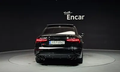 Audi S3 2023, 10040 км, за 27763.11 USD