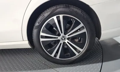Mercedes-Benz E-Class 2021, 47564 км, за 20737.17 USD - фото 21