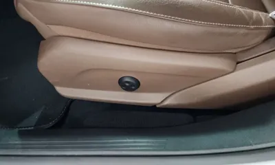 Mercedes-Benz E-Class 2021, 47564 км, за 20737.17 USD - фото 31