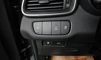 Kia Sorento 2016, 135520 км, за 8326.84 USD - фото 13