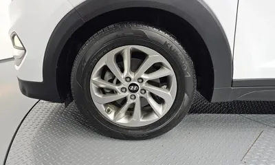Hyundai Tucson 2016, 127616 км, за 6406.53 USD
