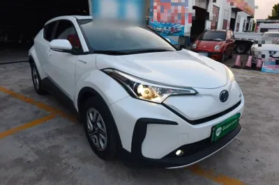 Toyota IZOA EV 2020, 23800 км, за 11277 USD