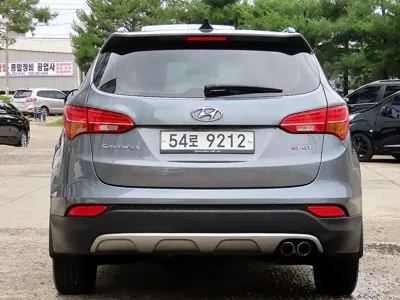 Hyundai Santafe 2015, 177075 км, за 4857.56 USD