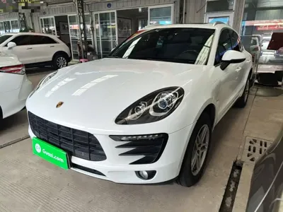 Porsche Macan · 2017 год