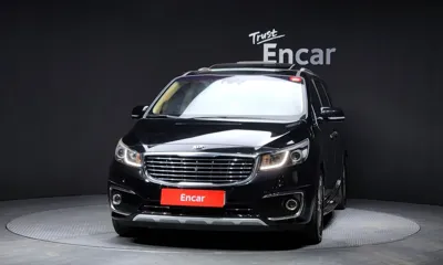 Kia Canival 2016, 105037 км, за 9441.94 USD