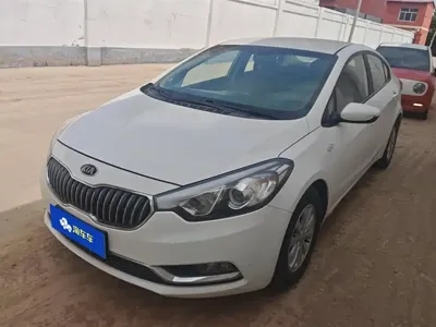 Kia K3 · 2015 год
