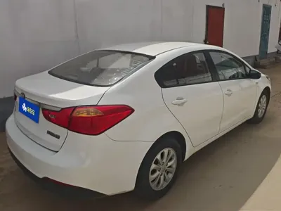Kia K3 2015, 55700 км, за 2357.48 USD