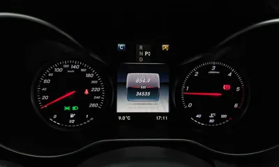Mercedes-Benz C-Class 2016, 34535 км, за 11225.63 USD - фото 8