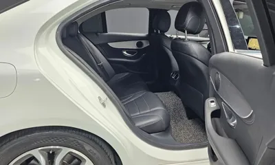 Mercedes-Benz C-Class 2016, 34535 км, за 11225.63 USD - фото 12