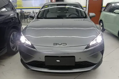 BYD Seal 05 DM-i 2025, 1900 км, за 14277 USD