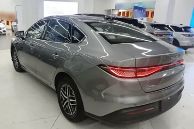 BYD Seal 05 DM-i 2025, 1900 км, за 14277 USD