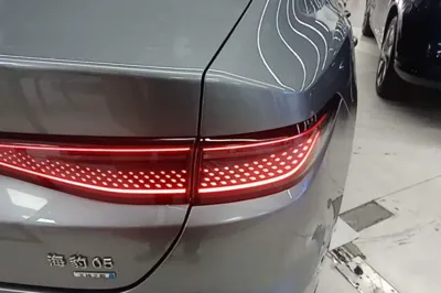 BYD Seal 05 DM-i 2025, 1900 км, за 14277 USD - фото 9