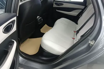 BYD Seal 05 DM-i 2025, 1900 км, за 14277 USD - фото 20