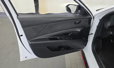 Hyundai Avante 2022, 64176 км, за 13719.31 USD - фото 24