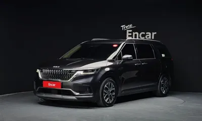 Kia Canival · 2023 год