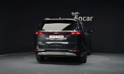 Kia Canival 2023, 153605 км, за 15526.92 USD