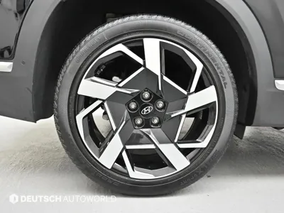 Hyundai Santafe 2021, 17170 км, за 17811.86 USD