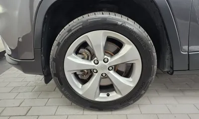 Jeep Cherokee 2020, 97968 км, за 9780.75 USD
