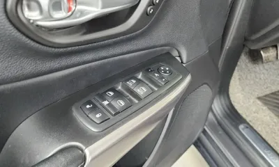 Jeep Cherokee 2020, 97968 км, за 9780.75 USD - фото 27