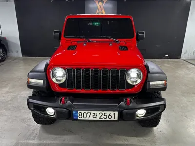 Jeep Gladiator 2022, 24000 км, за 27647.7 USD