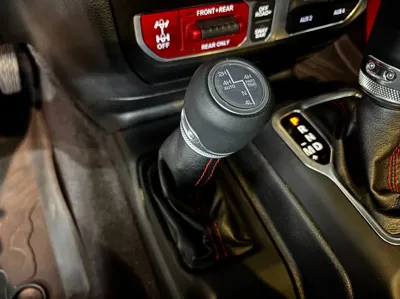 Jeep Gladiator 2022, 24000 км, за 27502.78 USD - фото 15