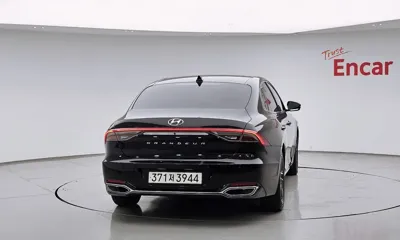 Hyundai Grandeur 2022, 87469 км, за 12964.18 USD