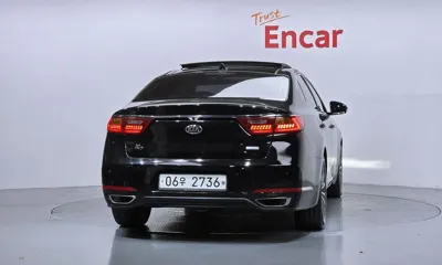 Kia K7 2017, 236966 км, за 6236.05 USD