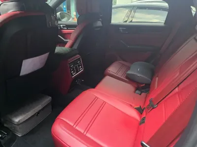 Porsche Cayenne 2023, 26316 км, за 77935.01 USD