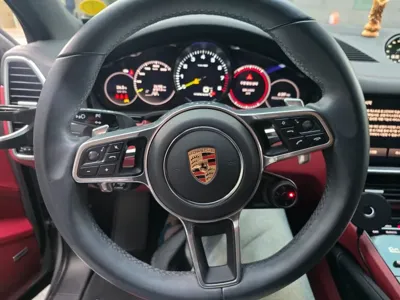 Porsche Cayenne 2023, 26316 км, за 77935.01 USD - фото 6