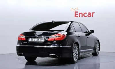 Hyundai Genesis 2014, 146748 км, за 4304.63 USD