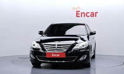 Hyundai Genesis 2014, 146748 км, за 4304.63 USD
